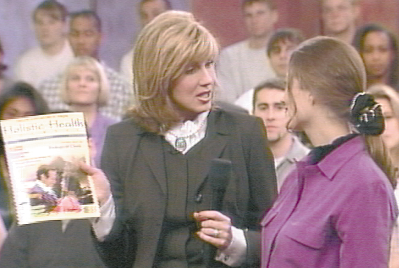 Cat Miller presenting Holistic Health Journal